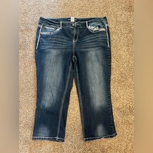 Maurice’s women’s denim capris, size 18
